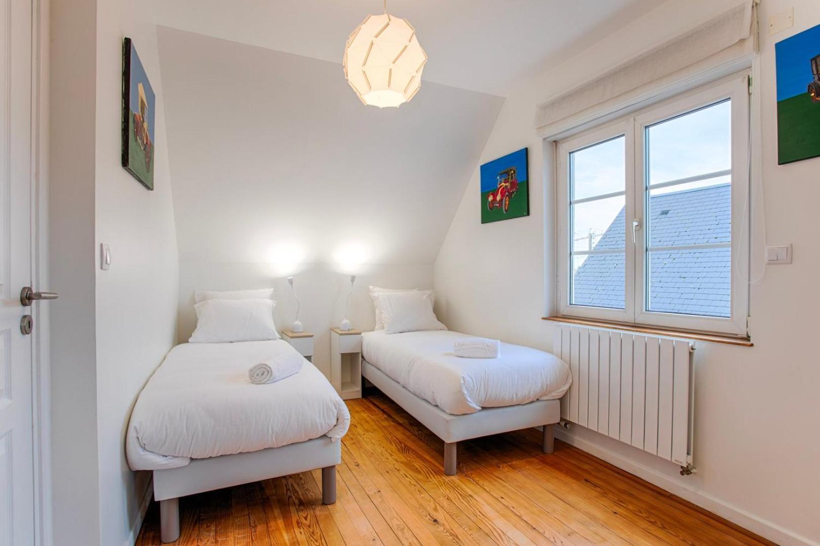 Hotel La Casa Bella - Calm And Cosy House By The Sea Ouistreham Esterno foto